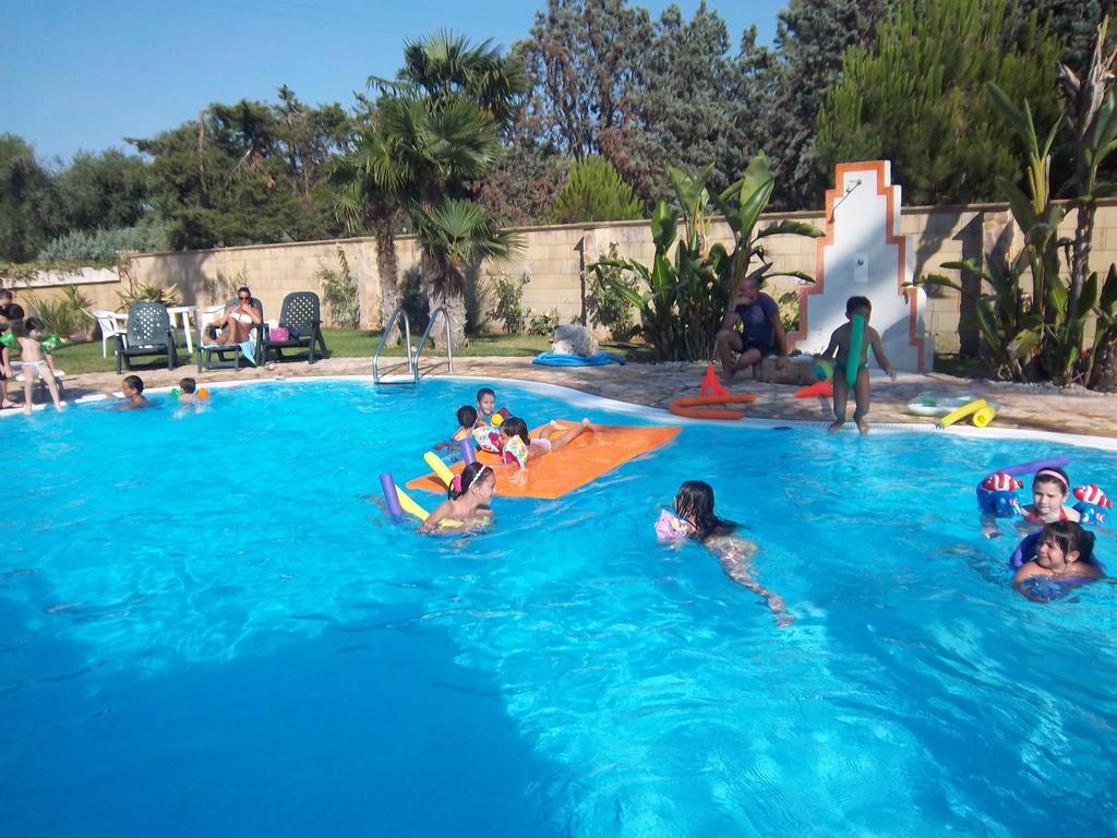 B&B Villa Anastasia Club Mesagne Εξωτερικό φωτογραφία