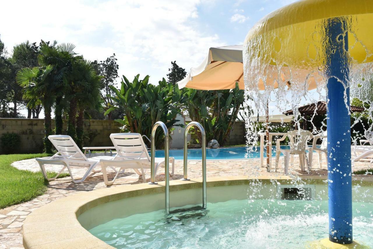 B&B Villa Anastasia Club Mesagne Εξωτερικό φωτογραφία